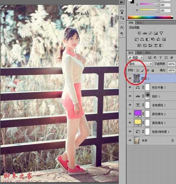 Photoshop将秋季芦苇边的美女图片增加上通透的甜美色